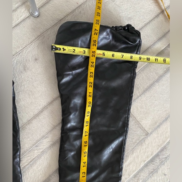 Elegant Black Over-the-Knee Peep-Toe Stiletto Boots. Size 7 - Picture 5 of 13